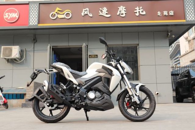 贝纳利小迅龙150s自己保养,贝纳利小迅龙150s合适180的人骑吗