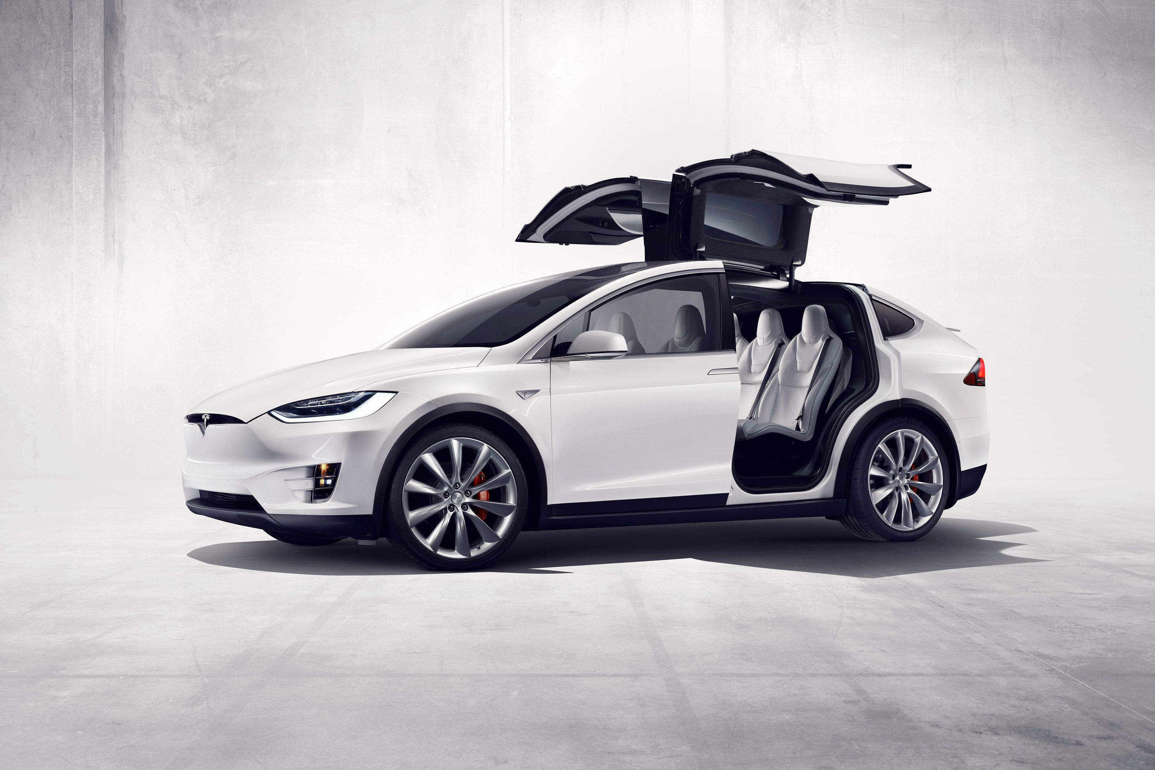 比特斯拉model3p好开的车,特斯拉modely尺寸对比suv