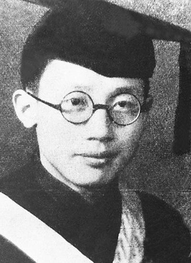 钱伟长国足,钱伟真实身高