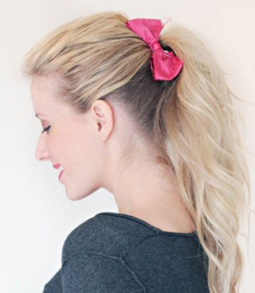 侧边一字发卡怎样戴好看,两边小红色蝴蝶结发卡怎么戴好看