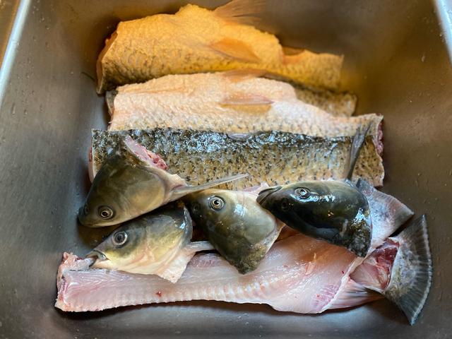 草鱼鱼丸的制作方法和配方大全,草鱼鱼丸的制作方法和比例配方