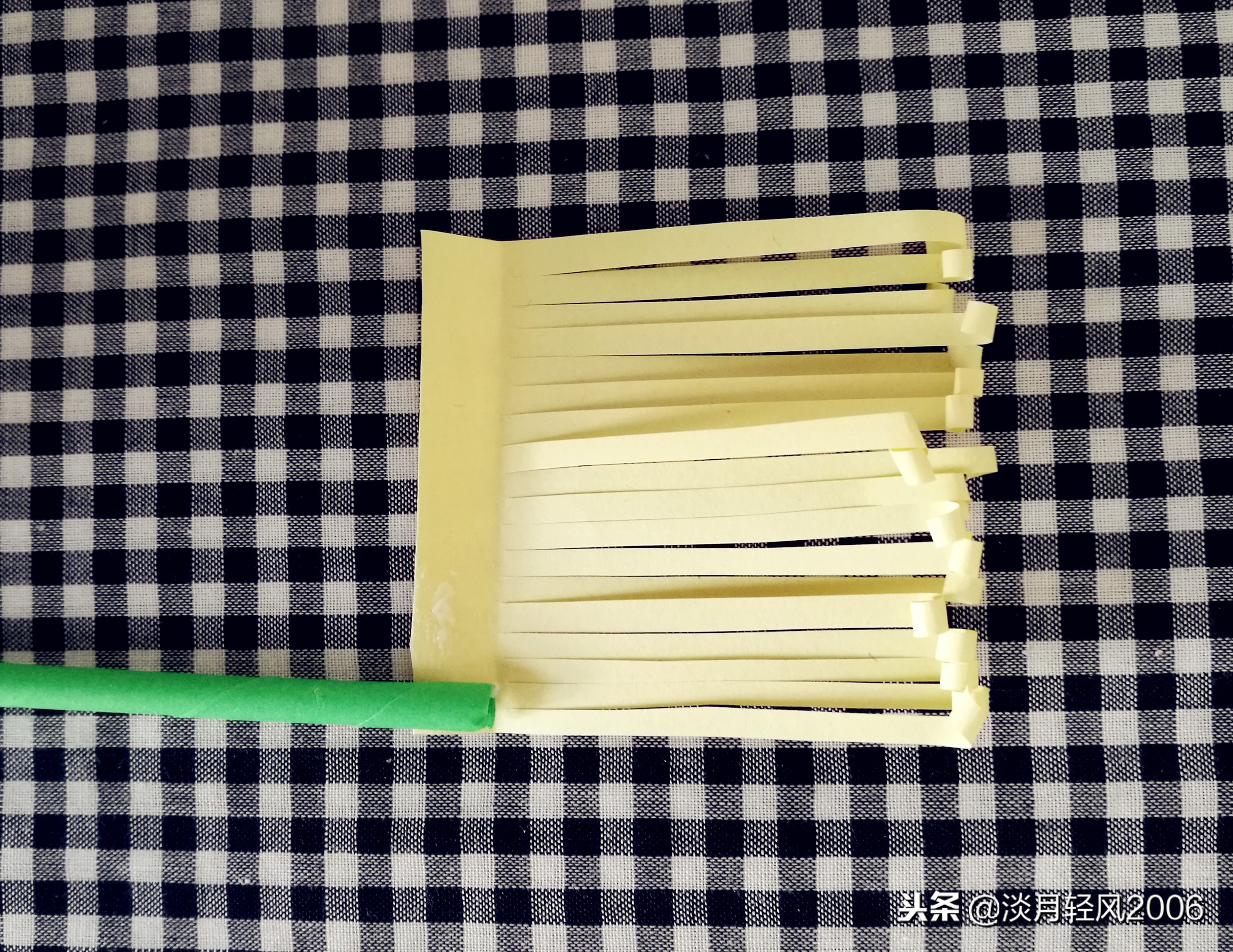 手工百合花制作幼儿园,百合花幼儿手工