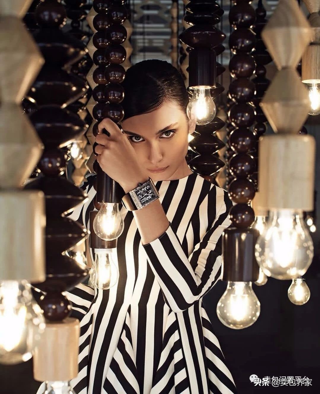 猝不及防的“硬核嗲”，RM这枚世界上最贵的“糖果”甜到你爆肝！