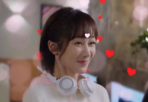 22岁关晓彤和杨紫谁漂亮,关晓彤杨紫同框哪个更美