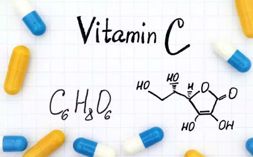 这些护肤成分不要混着用,护肤成分没选对会烂脸