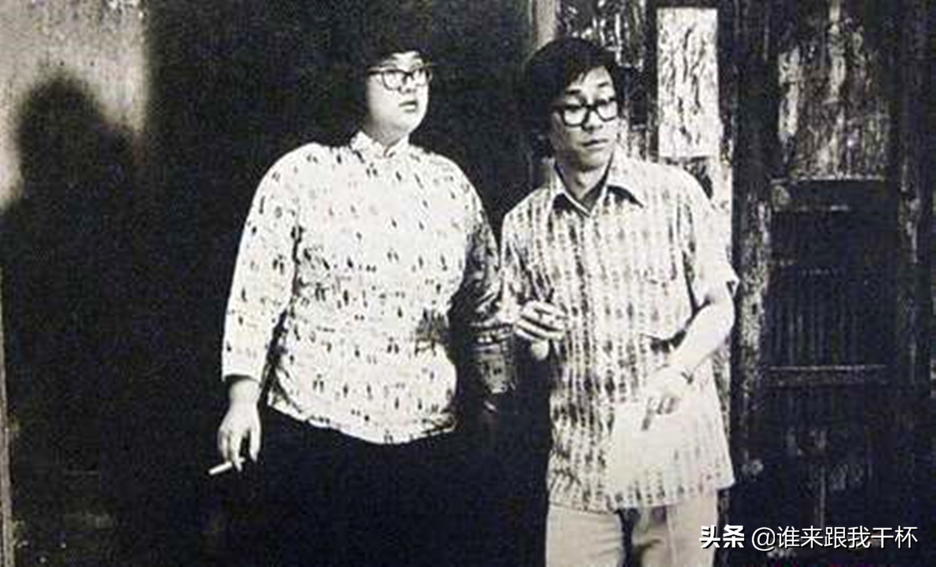 黄霑与郑少秋,郑少秋与黄霑