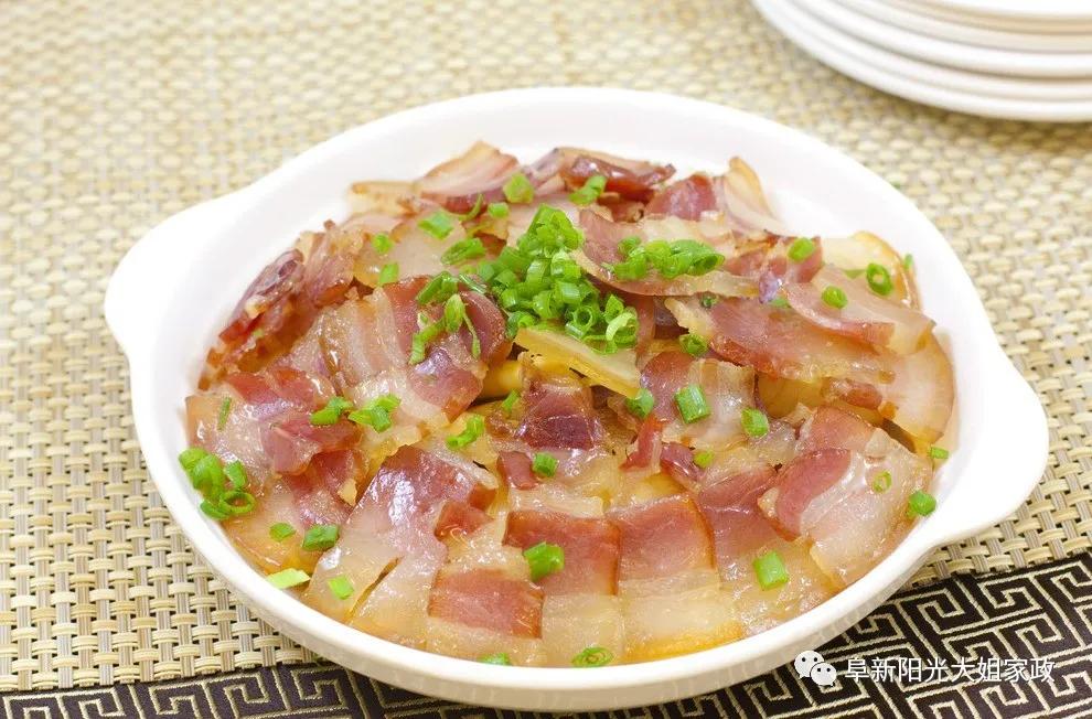 阜新日照大姐||哺乳期什么东西不能吃？