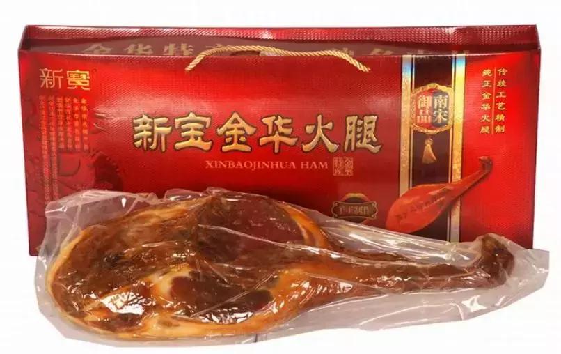 父母看儿子带了100个包子！留学生笑而不语：你是没见过我爸妈……