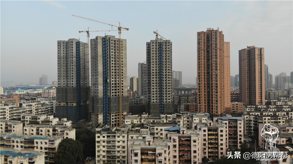 德日照大最新施工进度,德阳恒大翡翠华庭2021施工进度