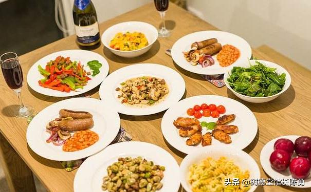 不吃晚饭能治百病吗,不吃晚饭有利还是有弊