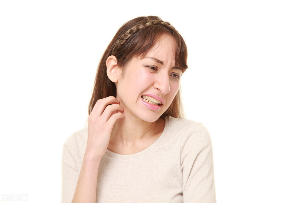 头发一天就油腻,头发一天就油是脂溢性皮炎吗