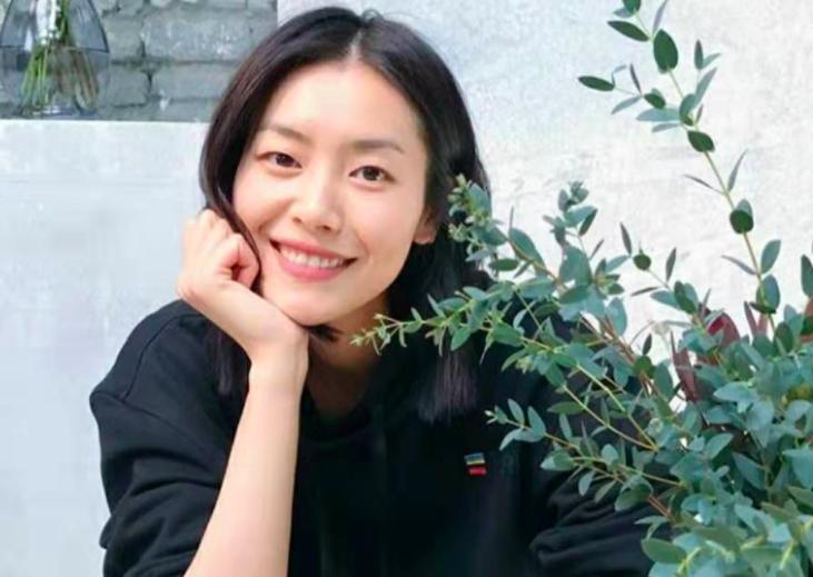 coach声明道歉,刘雯解约coach事件是哪年