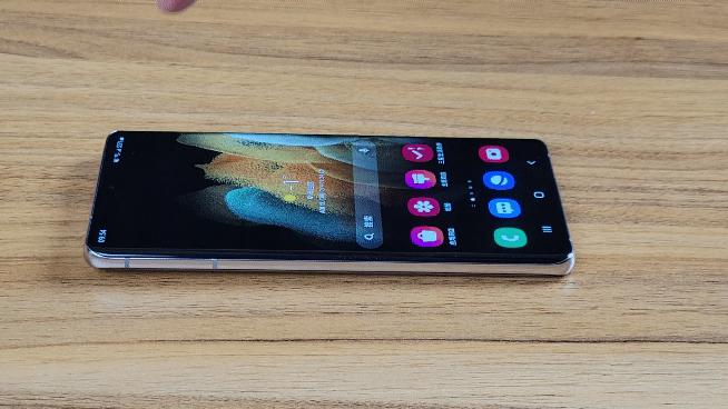 三星samsunggalaxys21fe5g,三星galaxys21还值得买吗