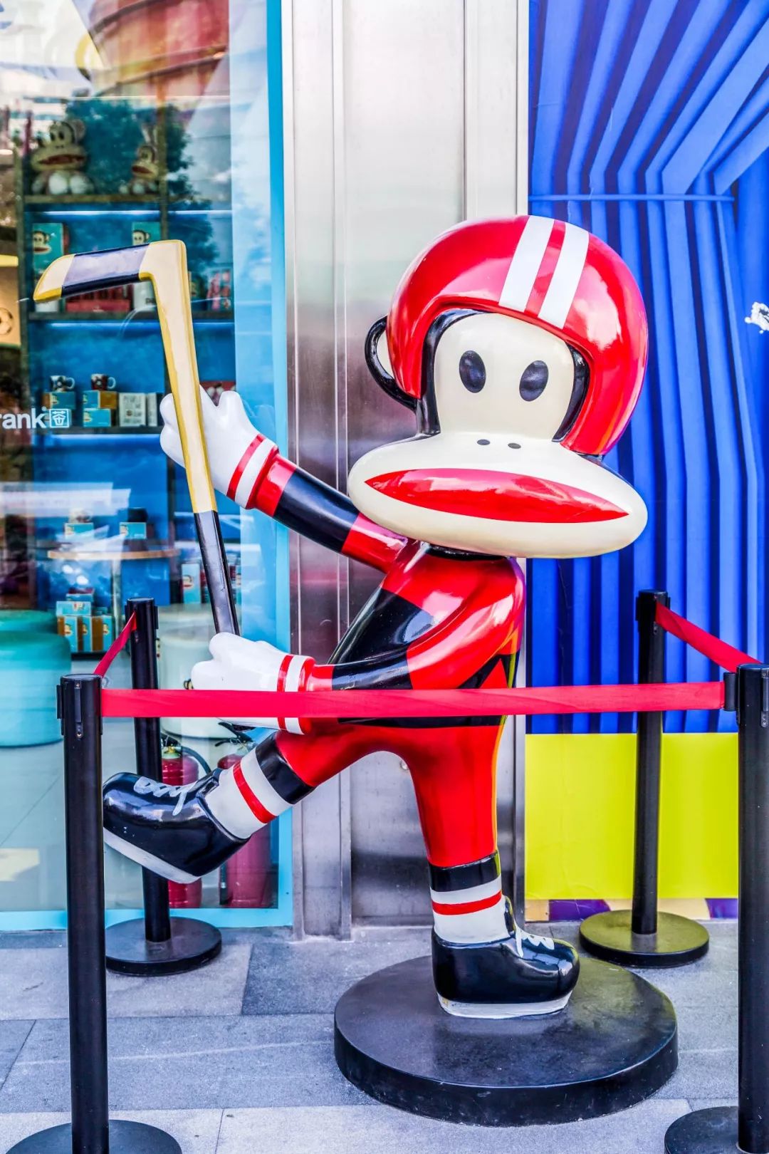 大嘴猴跨界奶茶行业,大嘴猴ip