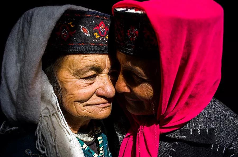 《塔吉克族生活励志篇》：一位维吾尔族摄影师眼中的塔吉克族人