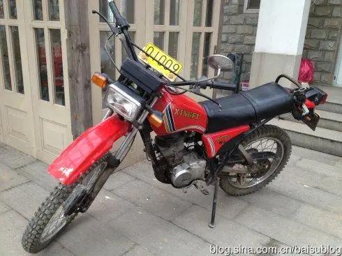 幸福猎手越野摩托,老70年代款幸福125摩托车视频