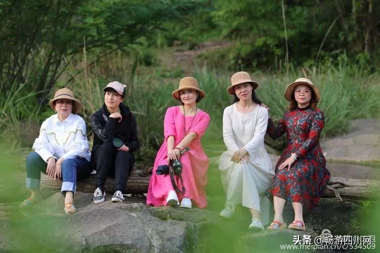 成都黄果树瀑布周边景点,成都瀑布玩水一日游