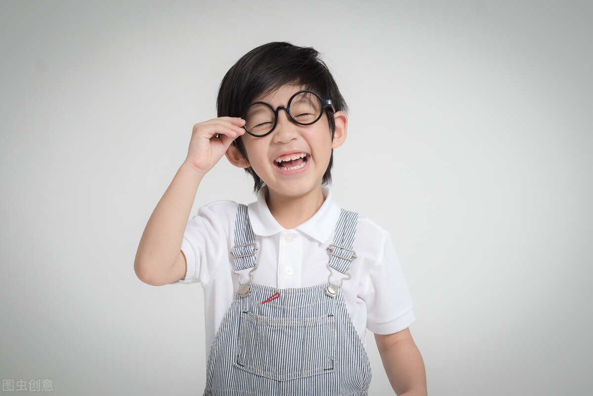 孩子叛逆期总是跟老师顶嘴怎么办,孩子叛逆与老师顶嘴