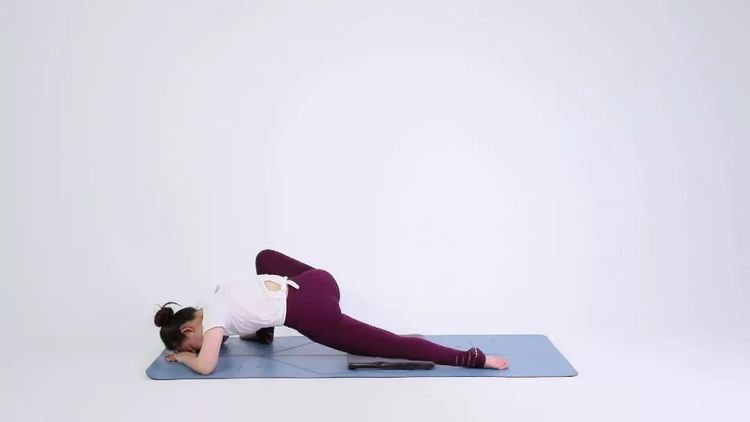 无痛“开髋”，两腿一分，躺着躺着髋就开了