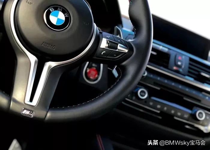 哪一台宝马合适改装m4,买bmw送什么礼品