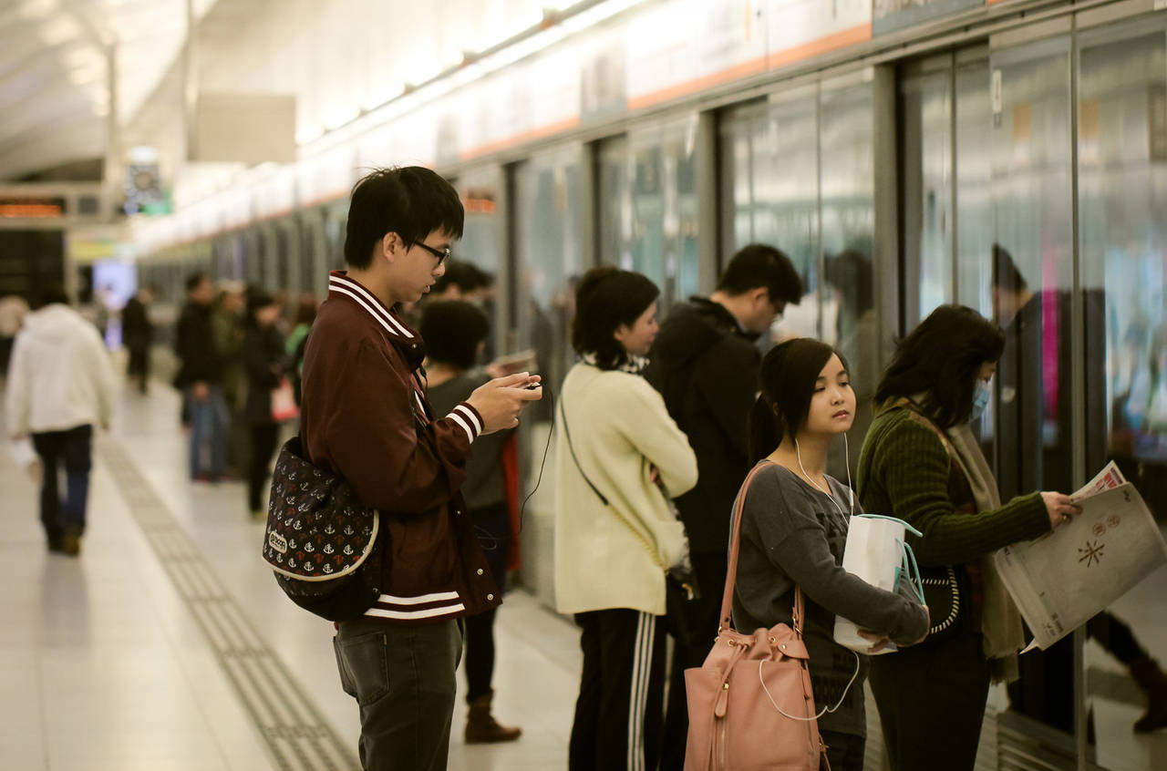 为什么腾讯的qq和微信都不收费,为什么微信不收钱了呢