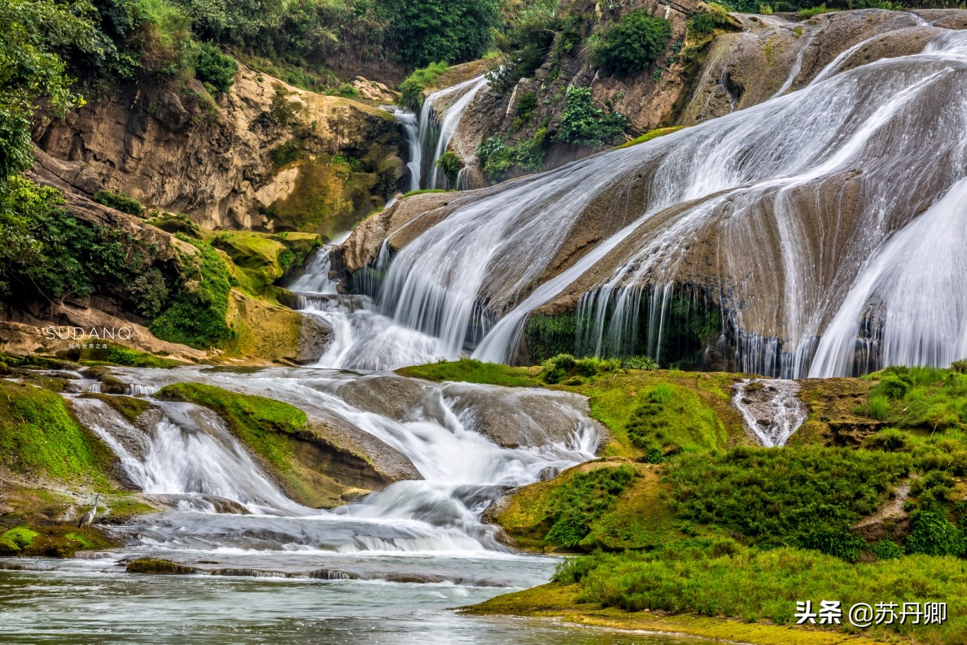 180块钱的门票，怎么玩才不冤枉？世界最大瀑布群来了不后悔