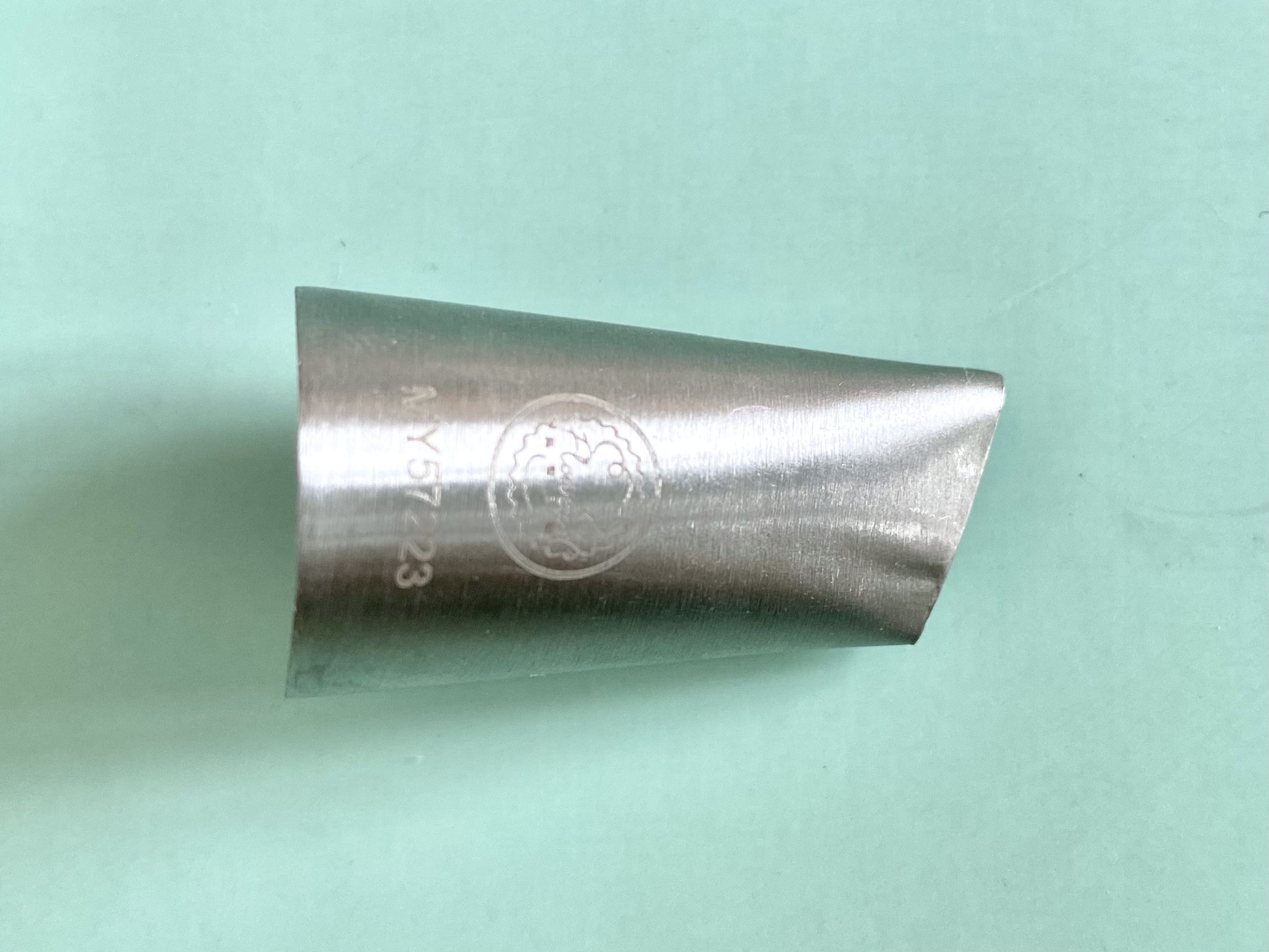 动物奶油裱花基础知识和手法,巧克力蛋糕裱花基础手法