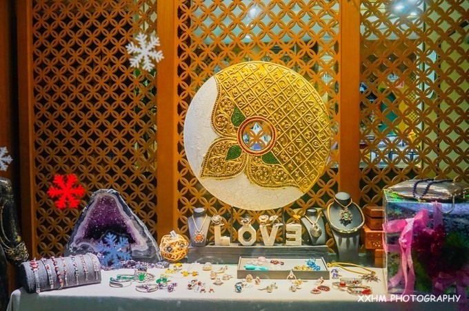 成都本地人去的最好吃的美食,中国姑娘吃成都美食