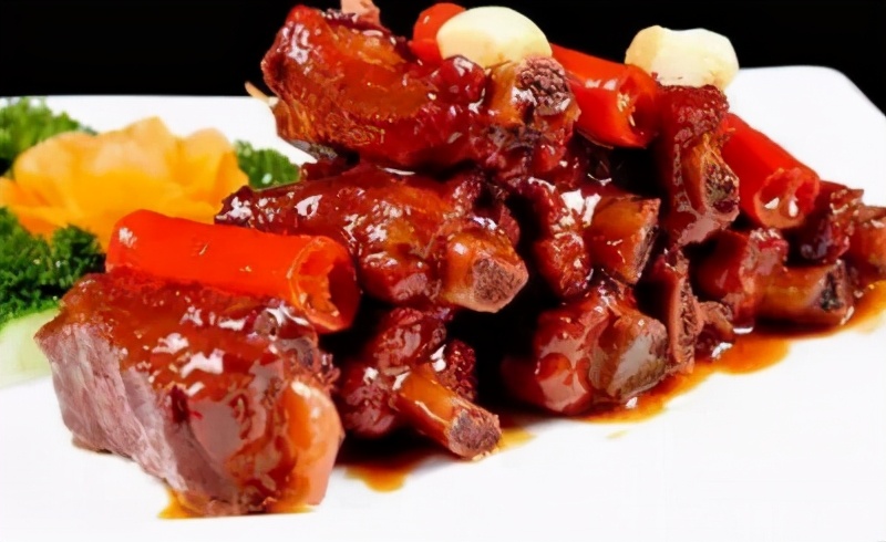 湘菜川菜鲁菜粤菜淮扬菜八大菜系,川菜为什么排在中国八大菜系之首