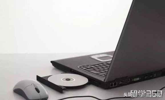 留学英国哪些东西不能带,去英国留学要带正装吗