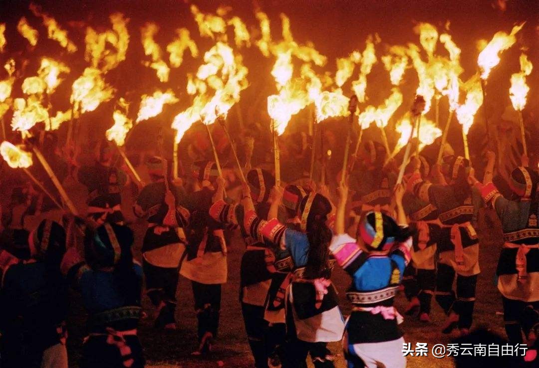 来云南感受彝族特色民族文化,云南彝族的文化和风土人情