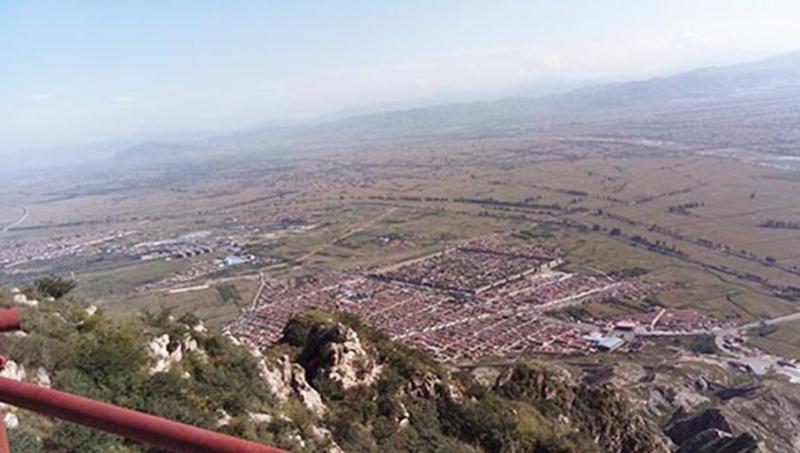 登顶金鸡山,心愿爬山