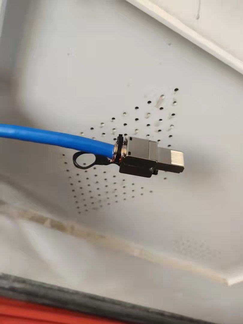 超6类网线都是带屏蔽的吗,超六类网线有没有自带屏蔽