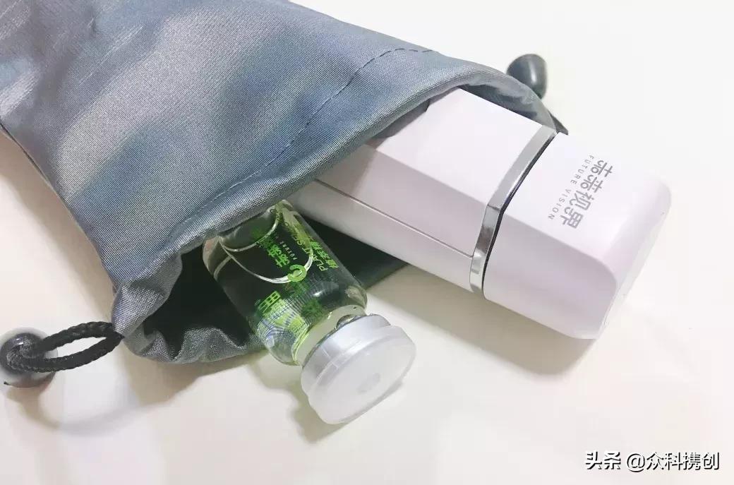 滴完眼药水多久能够洗澡,滴眼药水的时候要把眼睛洗干净吗