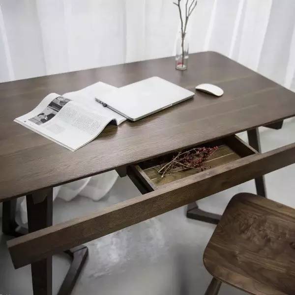 木头免费观看,木头最新作品全集在线阅读