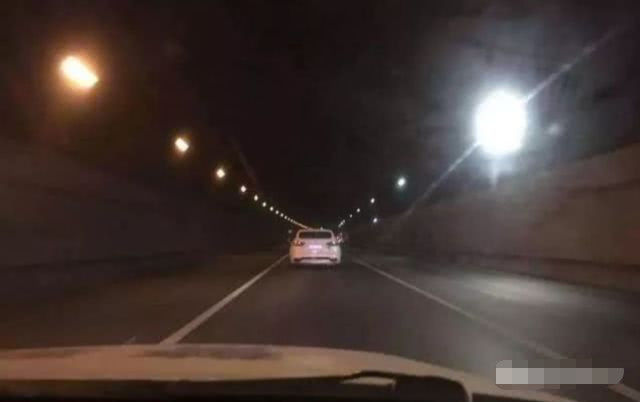 高速公路入口六个交通标志牌,高速公路要注意哪些违章