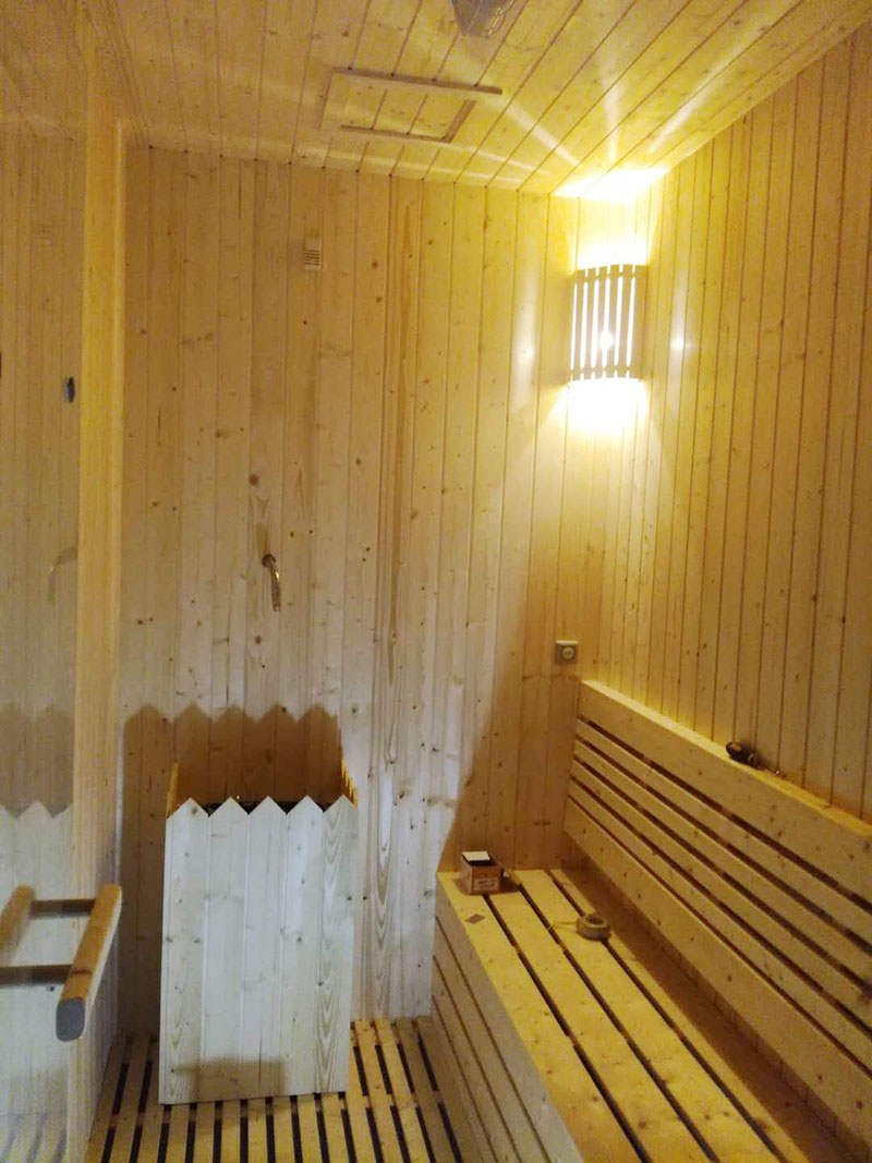 哪种汗蒸房合适家用,家用汗蒸房什么样的好