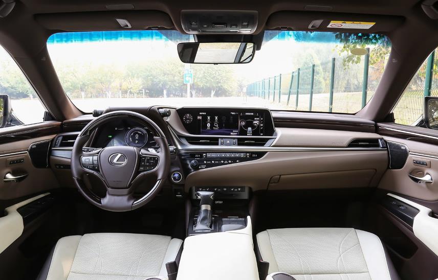 28万能买到雷克萨斯es200,28万预算雷克萨斯es200二手