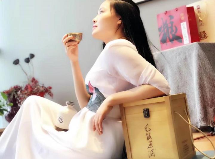 酒精酒与纯粮酒的区别方法,行家讲解粮食酒和酒精酒的区别