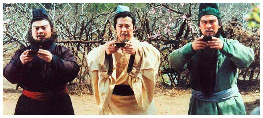 三国杀武将列传刘备白手起家,刘备为什么白手起家建立蜀国