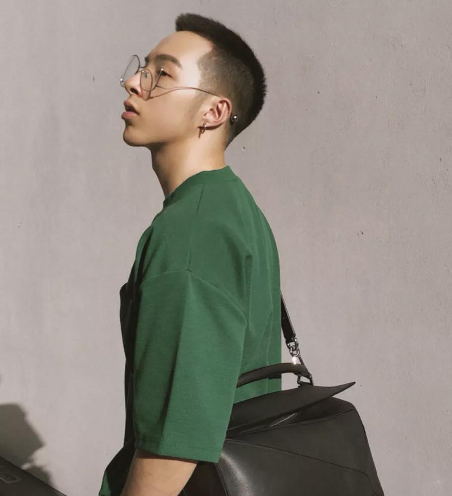 今年最流行的眼镜框,最近比较流行什么眼镜框