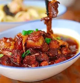 夜啤酒比较有特色的菜品,啤酒系列的菜品有哪些特点