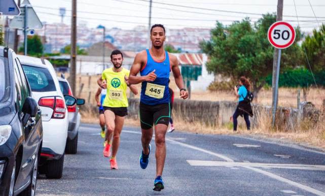 跑步后肌肉酸痛怎么快速恢复,跑步膝盖酸痛的恢复方法