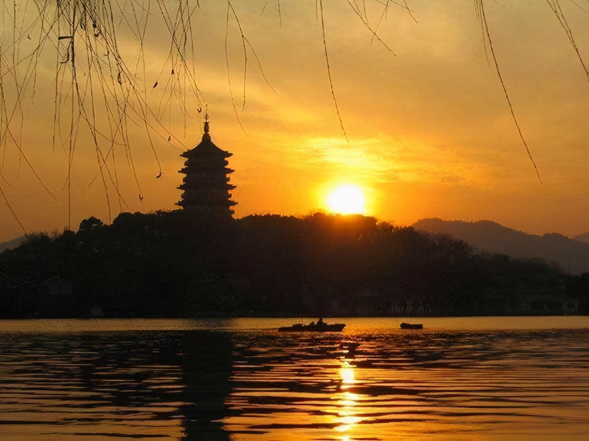 自驾杭州西湖旅游全攻略,杭州西湖旅游全攻略费用