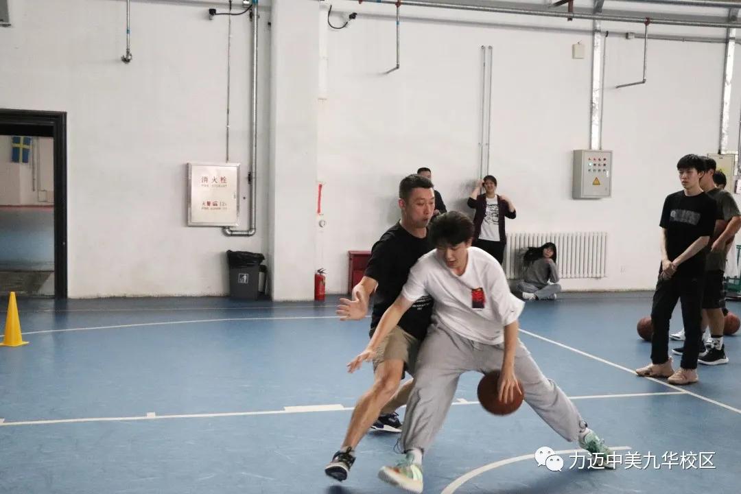 美国高中学校社团活动,美国高中生社团活动
