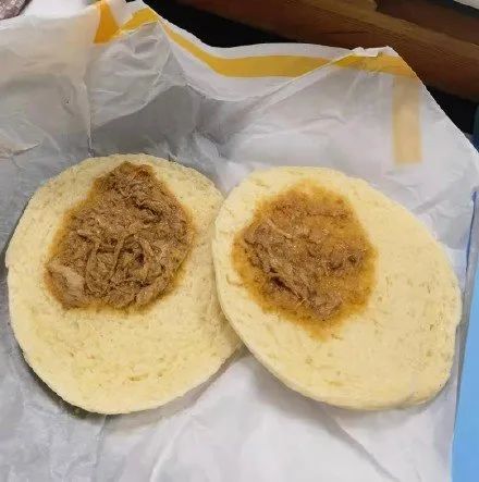 宝宝在麦当劳点餐,肯德基早饭合适儿童吃的