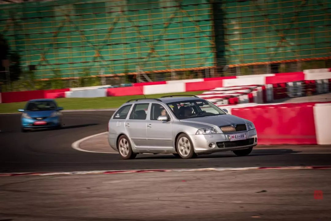 1.4t老明锐,老明锐空间实测