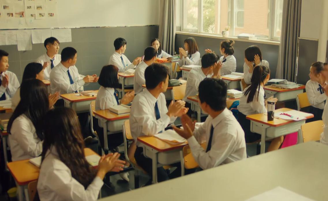200斤胖女孩被同学嫌弃，减肥告捷后让男神侧目，国产冷门电影