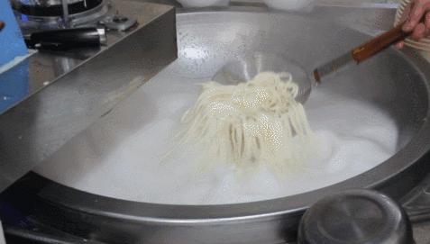 高铁站店面怎么租阜阳,火车站附近有没有旺铺招租