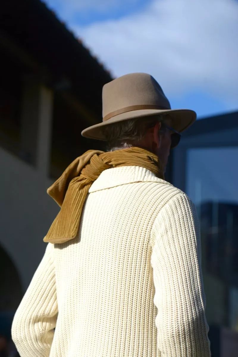 大方得体的穿搭重要性,女生要风度不要温度秋天穿搭